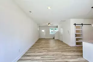 220 George St, Four Oaks, NC 27524 - Photo 5