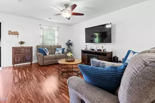 1519 Brownairs Ln, Raleigh, NC 27610 - Photo 5