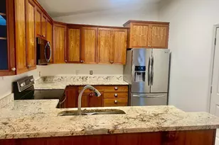 102 Shotts Ct, Cary, NC 27511 - Photo 11