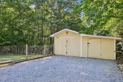 512 Rockvale Court, Benson, NC 27504 - Photo 17