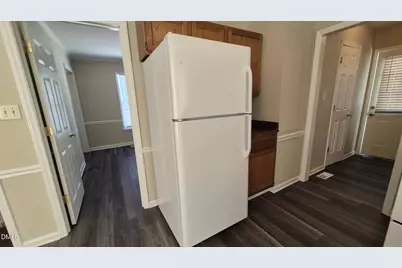 7220 Ewing Place, Raleigh, NC 27616 - Photo 9