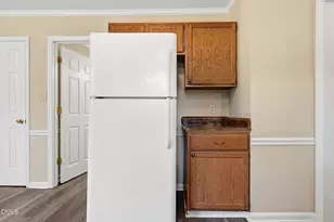 7220 Ewing Pl, Raleigh, NC 27616 - Photo 7