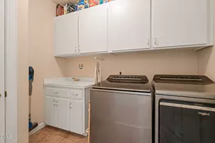 3608 Pauley Ct, Raleigh, NC 27610 - Photo 35