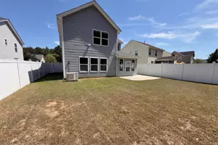 3432 Mackinac Island Ln, Raleigh, NC 27610 - Photo 5