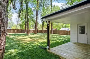 3422 Carolyn Dr, Raleigh, NC 27604 - Photo 23
