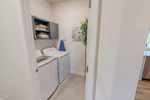 1017 Broadlands Wy, Graham, NC 27253 - Photo 29