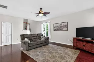 8215 Yaxley Hall Dr, Raleigh, NC 27616 - Photo 9