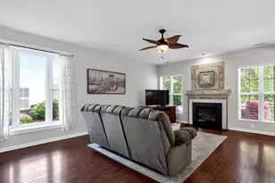 8215 Yaxley Hall Dr, Raleigh, NC 27616 - Photo 7