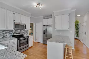 300 Creek Park Dr, Cary, NC 27513 - Photo 11