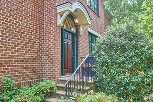 105 Village Gate Dr, Chapel Hill, NC 27514 - Photo 3