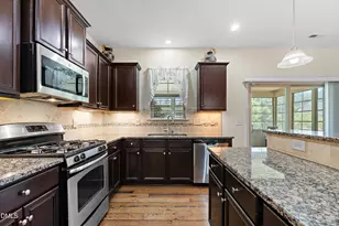 382 Naples Ln, Clayton, NC 27527 - Photo 9