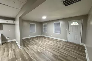 1402 S Williams St, Henderson, NC 27536 - Photo 5