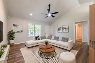 153 Sommerset Dr, Clayton, NC 27520 - Photo 3