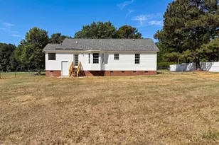 153 Sommerset Dr, Clayton, NC 27520 - Photo 17