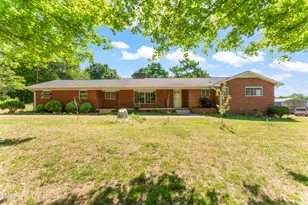 1920 S Main St, Graham, NC 27253 - Photo 11