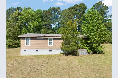 2660 Nc 242 N, Benson, NC 27504 - Photo 9