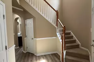 105 Hammond Wood Pl, Morrisville, NC 27560 - Photo 5