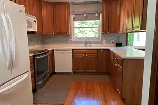 5201 Pine Dr, Raleigh, NC 27606 - Photo 15