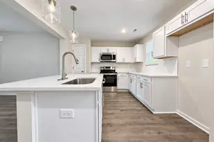 1202 Brookrun Dr, Oxford, NC 27565 - Photo 3