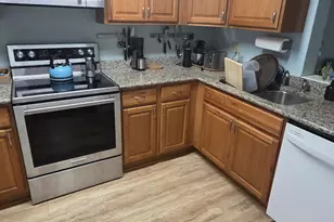 829 Edwards St, Chapel Hill, NC 27516 - Photo 9