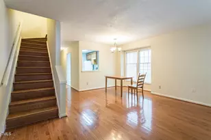 829 Edwards St, Chapel Hill, NC 27516 - Photo 5