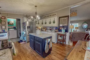 313 Oakdale Dr, Roxboro, NC 27574 - Photo 15