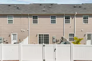 5208 Blue Lagoon Ln, Raleigh, NC 27610 - Photo 33