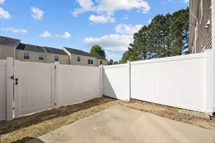 5208 Blue Lagoon Ln, Raleigh, NC 27610 - Photo 33