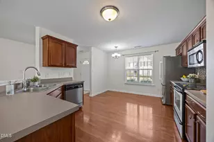 5208 Blue Lagoon Ln, Raleigh, NC 27610 - Photo 5