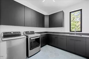 3300 Six Forks Rd, Raleigh, NC 27609 - Photo 37