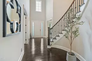 113 Amberwing Ct, Holly Springs, NC 27540 - Photo 5