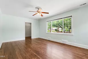 905 S Vermont St, Smithfield, NC 27577 - Photo 7