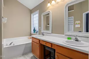 8001 Duck Creek Dr, Raleigh, NC 27616 - Photo 27