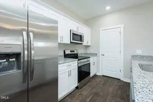 510 Stokesburg Rd, Walnut Cove, NC 27052 - Photo 7
