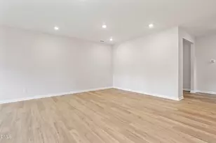 439 White Oak Gdn Wy, Garner, NC 27529 - Photo 5