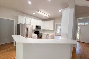350 Wyndham Pl Dr, Fuquay Varina, NC 27526 - Photo 5