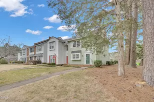 1330 Garden Crest Cir, Raleigh, NC 27609 - Photo 21