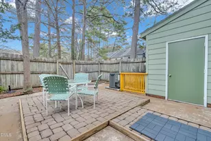 1330 Garden Crest Cir, Raleigh, NC 27609 - Photo 19