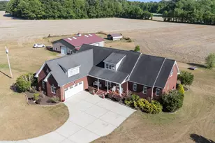 422 Hodge Rd, Kenly, NC 27542 - Photo 1