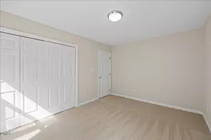 9529 Bells Valley Dr, Raleigh, NC 27617 - Photo 41