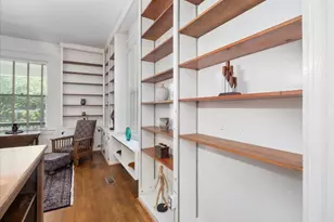 215 Hillcrest Rd, Raleigh, NC 27605 - Photo 25