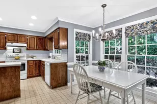 8308 Seagate Dr, Raleigh, NC 27615 - Photo 5