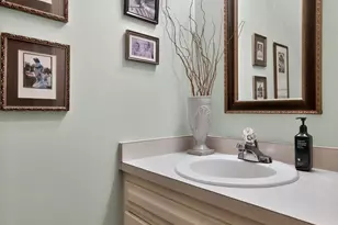 8308 Seagate Dr, Raleigh, NC 27615 - Photo 11