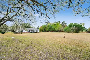 1421 Seabrook School Rd, Fayetteville, NC 28312 - Photo 5