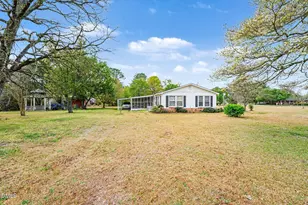 1421 Seabrook School Rd, Fayetteville, NC 28312 - Photo 9