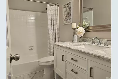 5906 Applewood Lane, Raleigh, NC 27609 - Photo 9