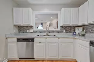 3027 Maple Ave, Burlington, NC 27215 - Photo 11