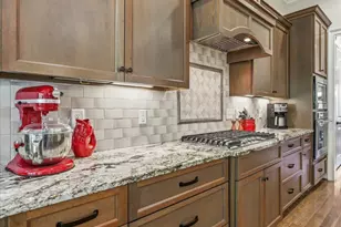 208 Fairway Vista Dr, Holly Springs, NC 27540 - Photo 23