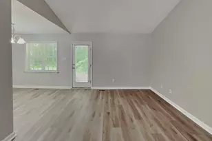 119 Cambridge Elm Dr, Clayton, NC 27520 - Photo 3