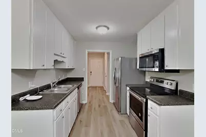 119 Cambridge Elm Drive, Clayton, NC 27520 - Photo 5